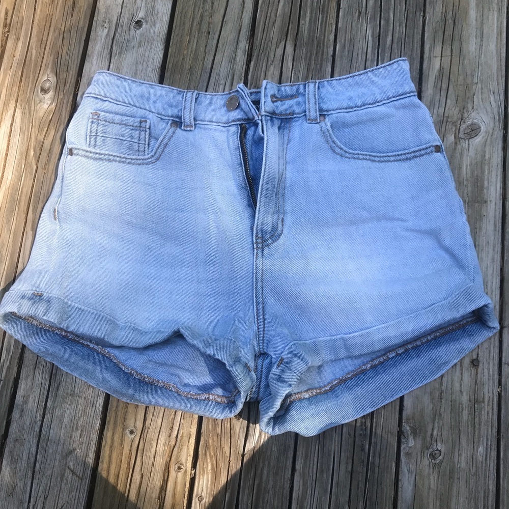 High waisted Kendall & Kylie Jean Shorts